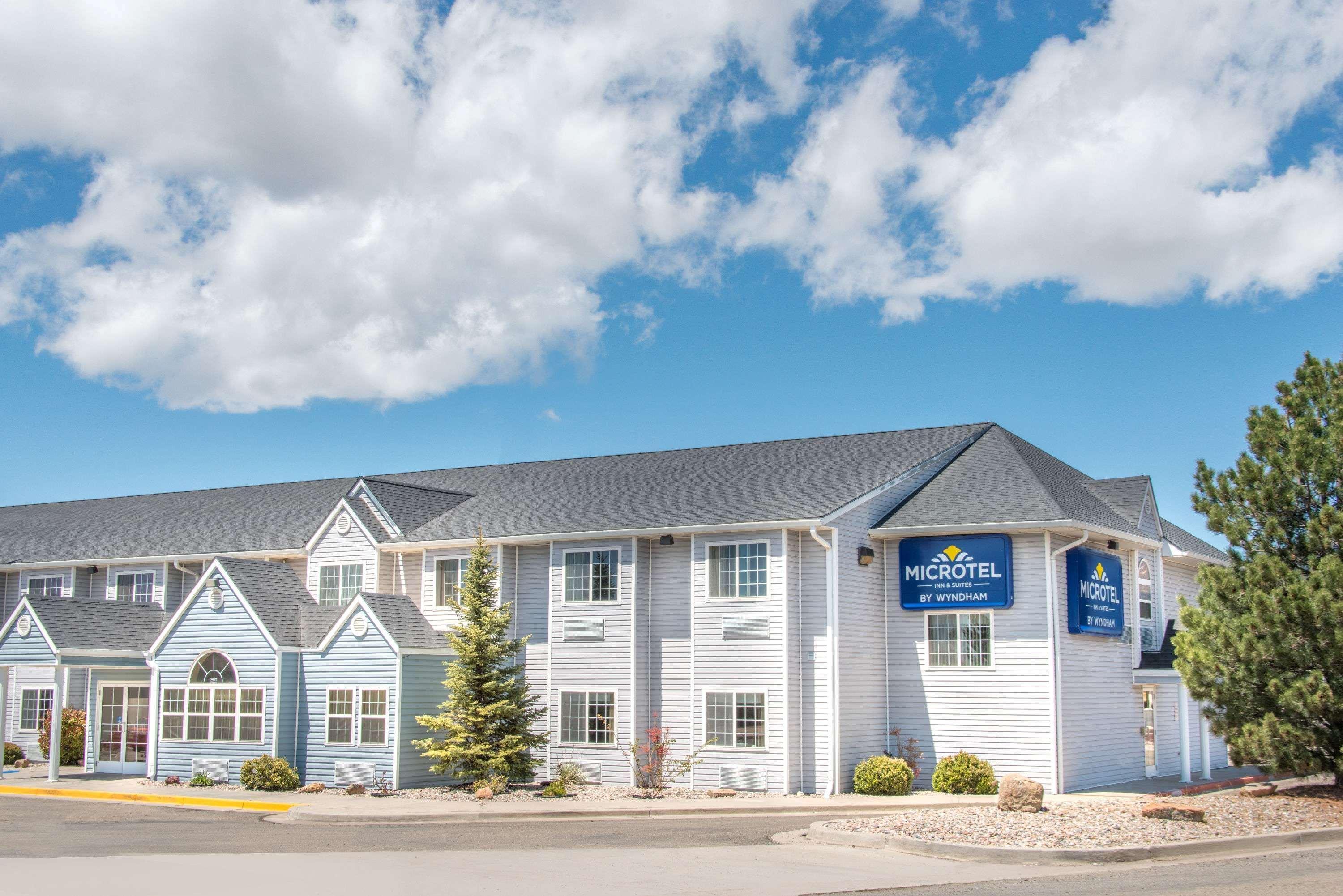 Microtel Inn&Suites Raton Exterior foto